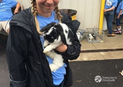 Presleys-produce-mission-gallery-a-mission-in-the-madness-indoor-IMG_3706