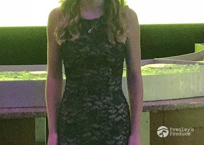 Presleys-produce-mission-gallery-a-mission-in-the-madness-indoor-IMG_4021